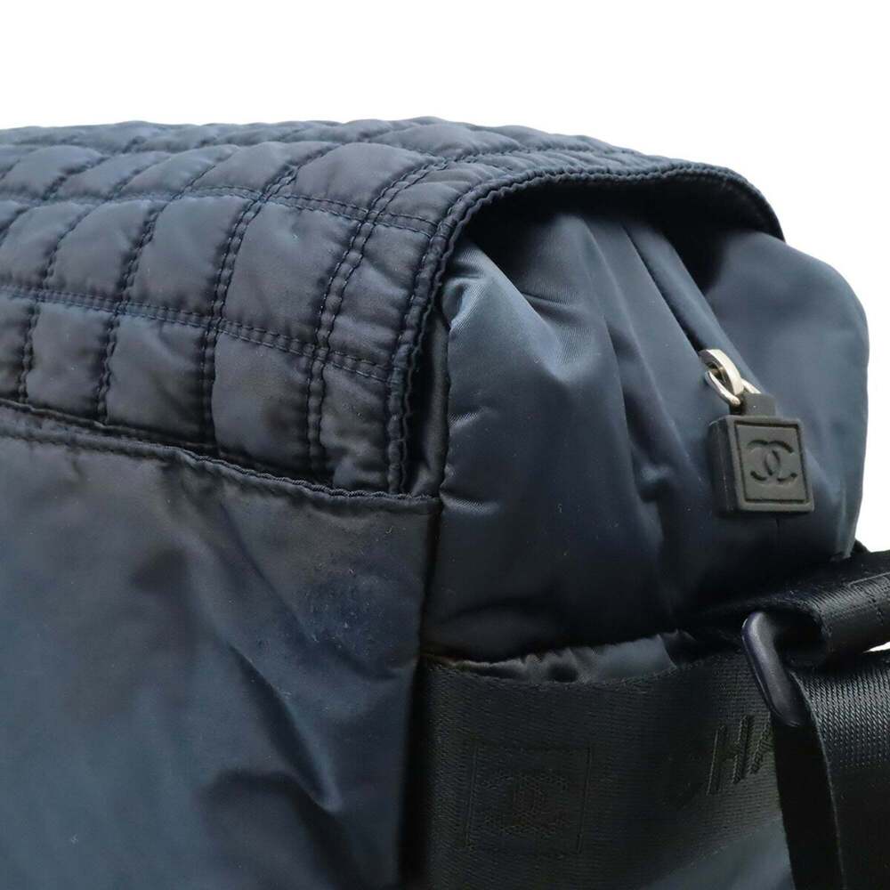 CHANEL Black Logo Shoulder Bag - Picture 6 of 10